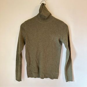 Vintage Lord & Taylor Italian merino wool turtleneck sweater